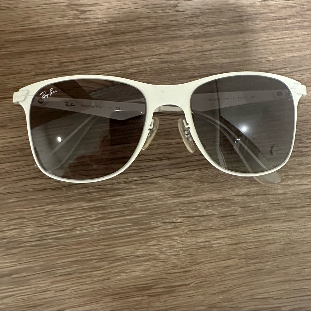 Ray- Ban Sunglass